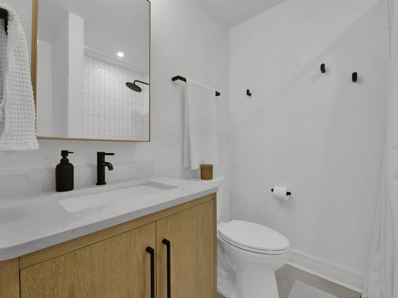 46 E Russell Street, Columbus, OH 43215 Photo 24