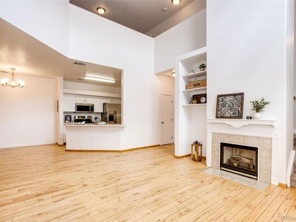 18930 E Warren Circle , Unit D205, Aurora, CO 80013