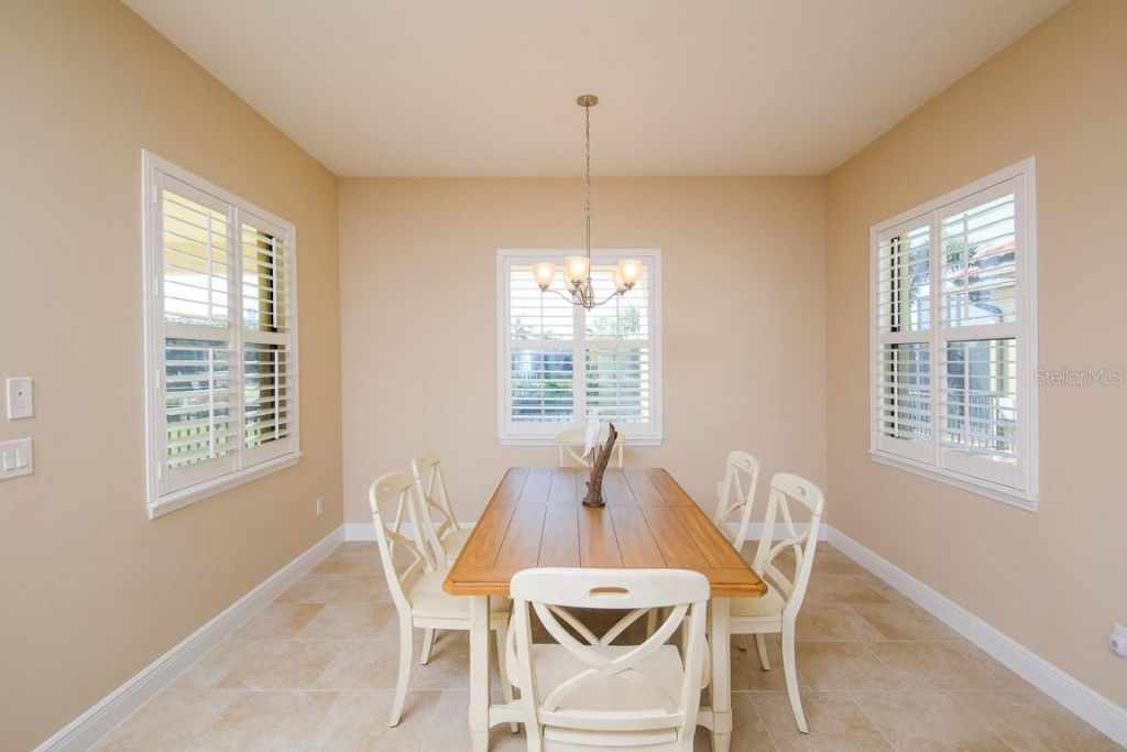 5614 Title Row Drive, Bradenton, FL 34210 Photo