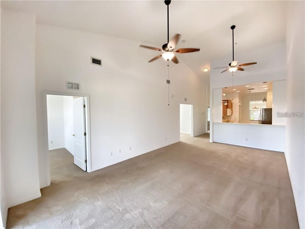 915 Fairwaycove Lane, Unit 208, Bradenton, FL 34212 Photo