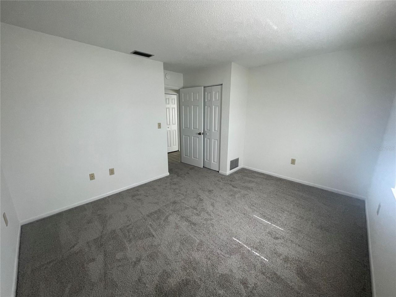 2395 Tomoka Woods Parkway, De Leon Springs, FL 32130 Photo
