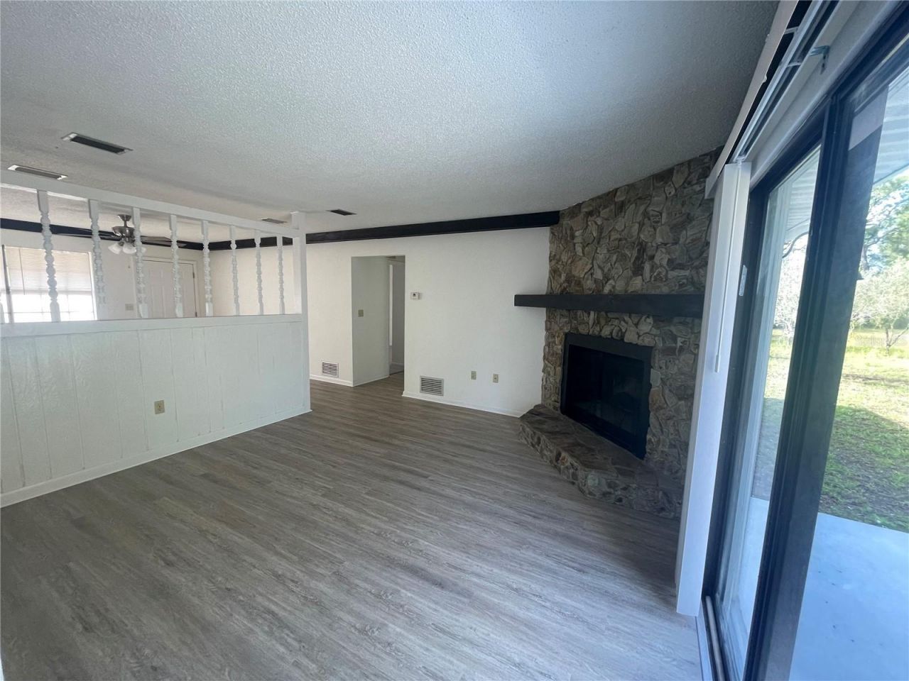 2395 Tomoka Woods Parkway, De Leon Springs, FL 32130 Photo