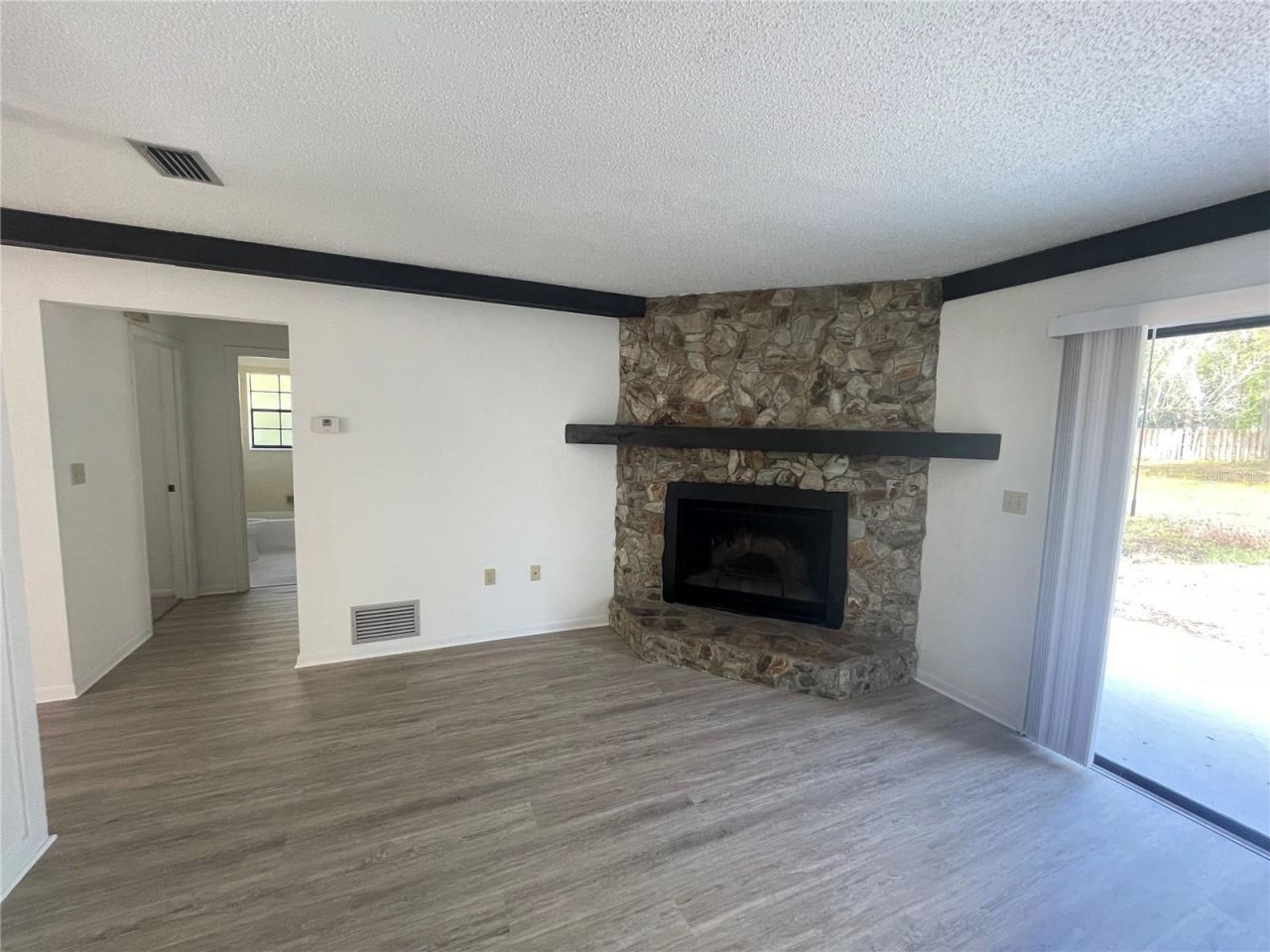 2395 Tomoka Woods Parkway, De Leon Springs, FL 32130 Photo