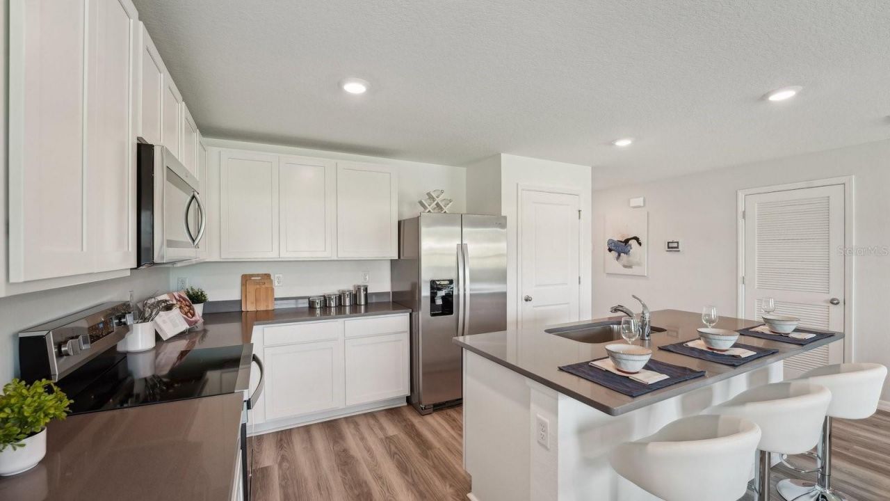 11071 NW 167th Terrace , Alachua, FL 32615 Photo