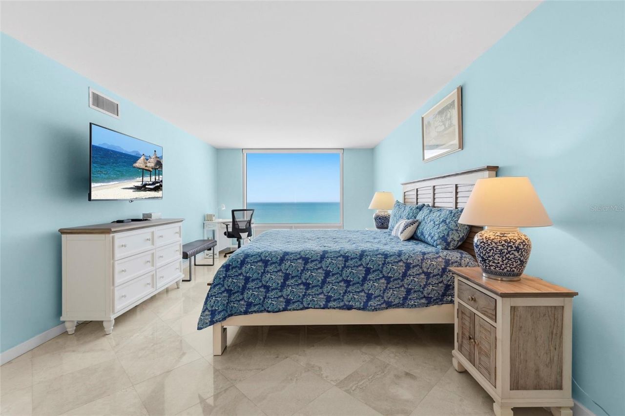 2425 Gulf Of Mexico Drive, Unit 8C, Longboat Key, FL 34228 Photo