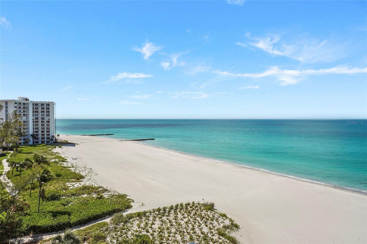 2425 Gulf Of Mexico Drive, Unit 8C, Longboat Key, FL 34228 Photo
