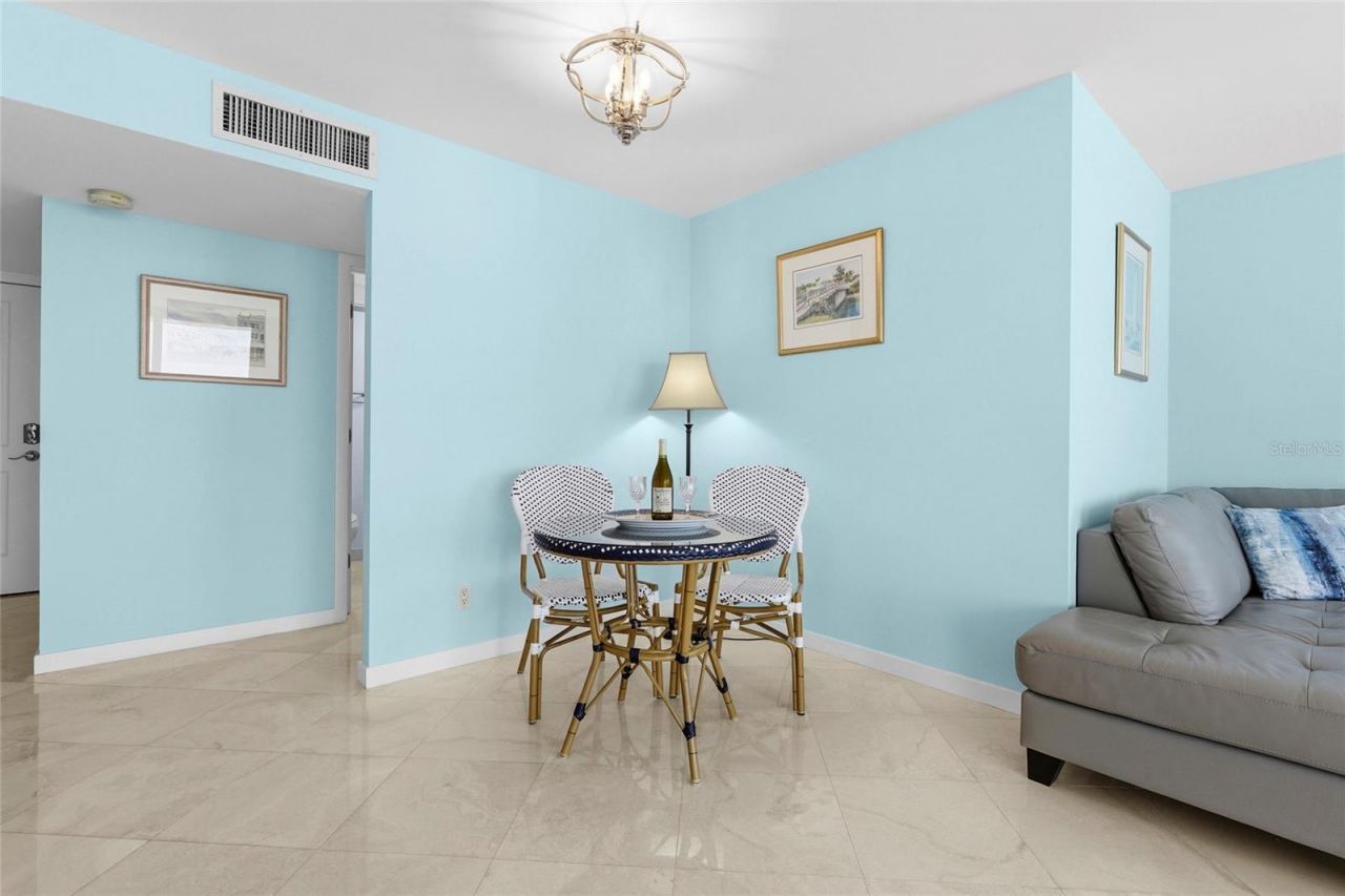 2425 Gulf Of Mexico Drive, Unit 8C, Longboat Key, FL 34228 Photo