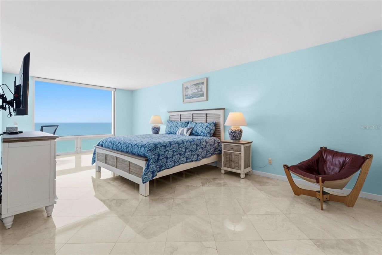 2425 Gulf Of Mexico Drive, Unit 8C, Longboat Key, FL 34228 Photo