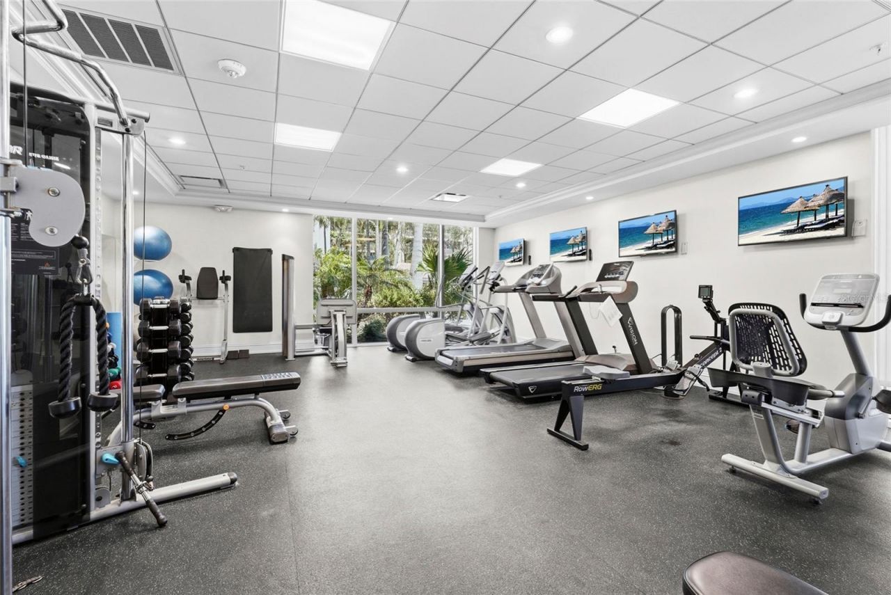 2425 Gulf Of Mexico Drive, Unit 8C, Longboat Key, FL 34228 Photo