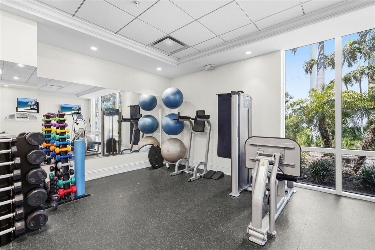 2425 Gulf Of Mexico Drive, Unit 8C, Longboat Key, FL 34228 Photo