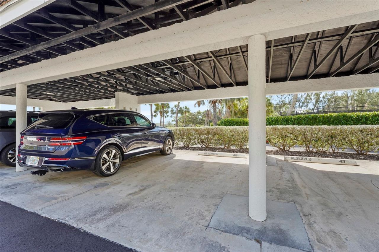 2425 Gulf Of Mexico Drive, Unit 8C, Longboat Key, FL 34228 Photo