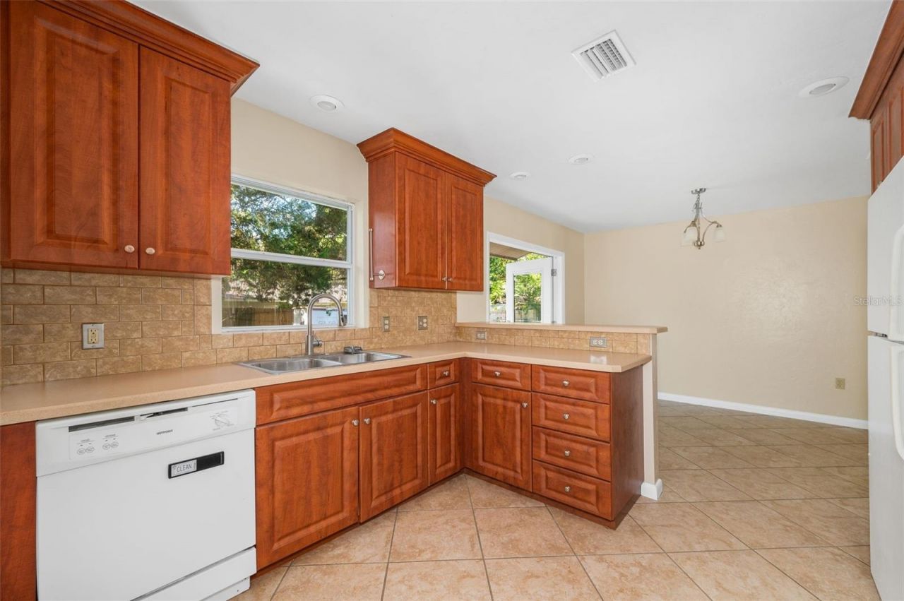 26443 SW 3rd Place, Newberry, FL 32669 Photo