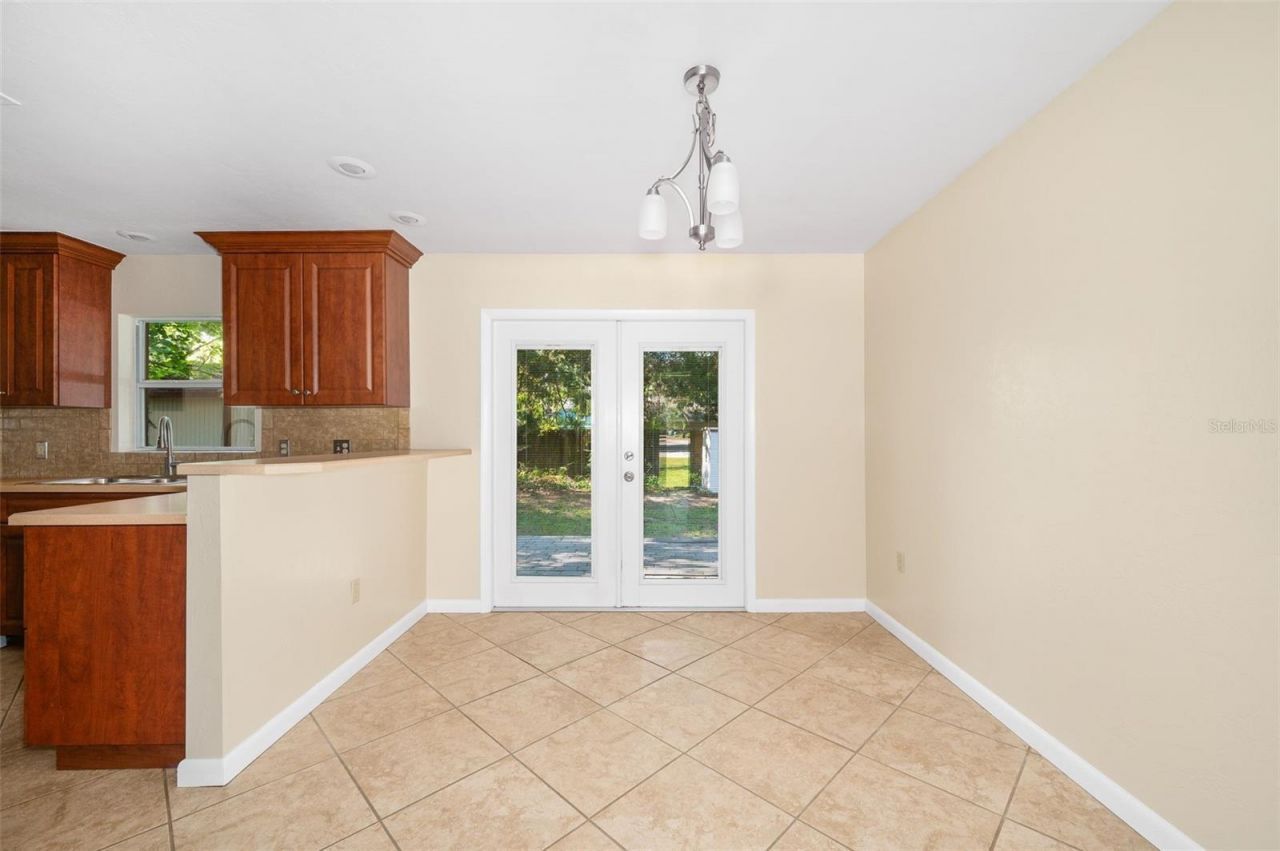 26443 SW 3rd Place, Newberry, FL 32669 Photo