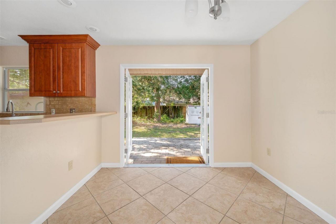 26443 SW 3rd Place, Newberry, FL 32669 Photo