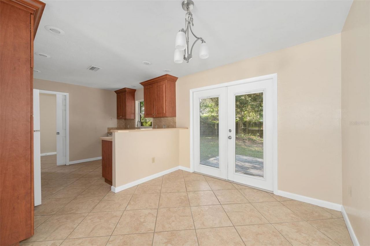 26443 SW 3rd Place, Newberry, FL 32669 Photo