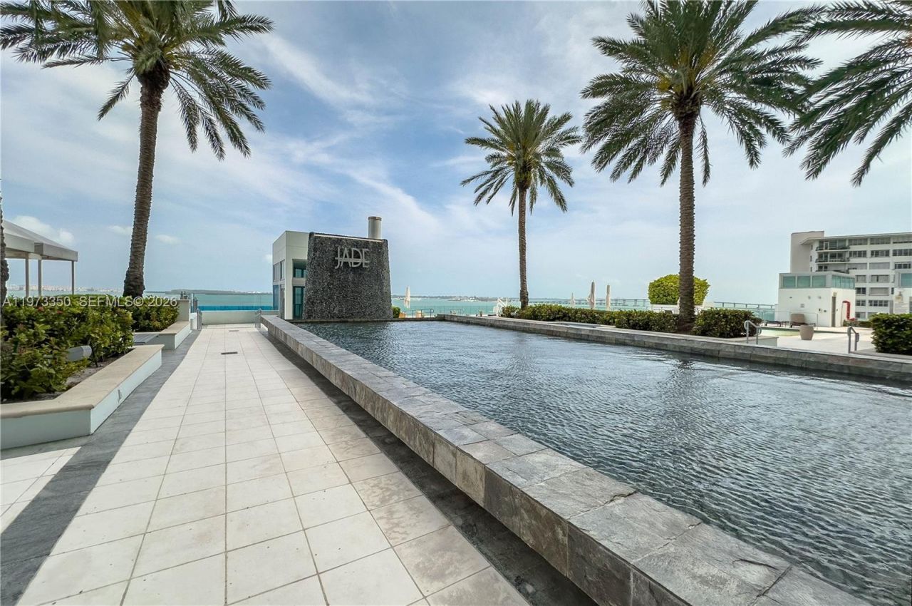 1331 Brickell Bay Dr, Unit 1801, Miami, FL 33131 Photo