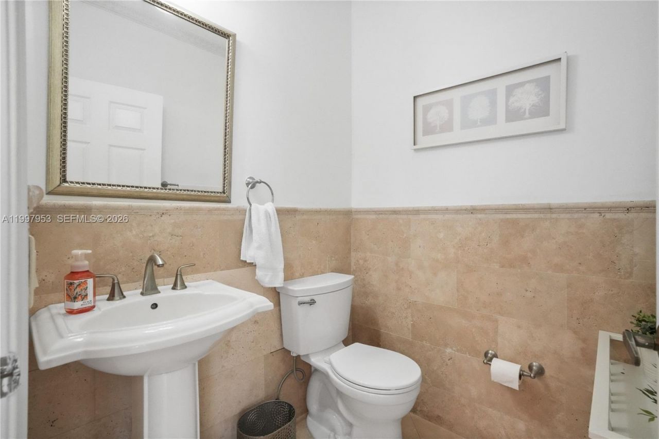 1317 Chenille Cir, Weston, FL 33327 Photo