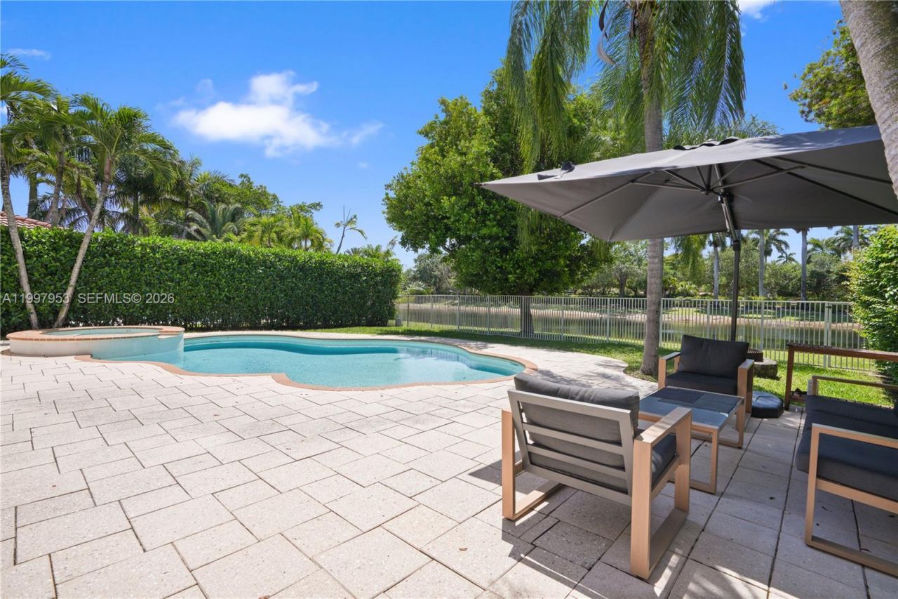 1317 Chenille Cir, Weston, FL 33327 Photo