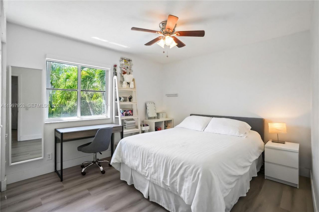 1317 Chenille Cir, Weston, FL 33327 Photo