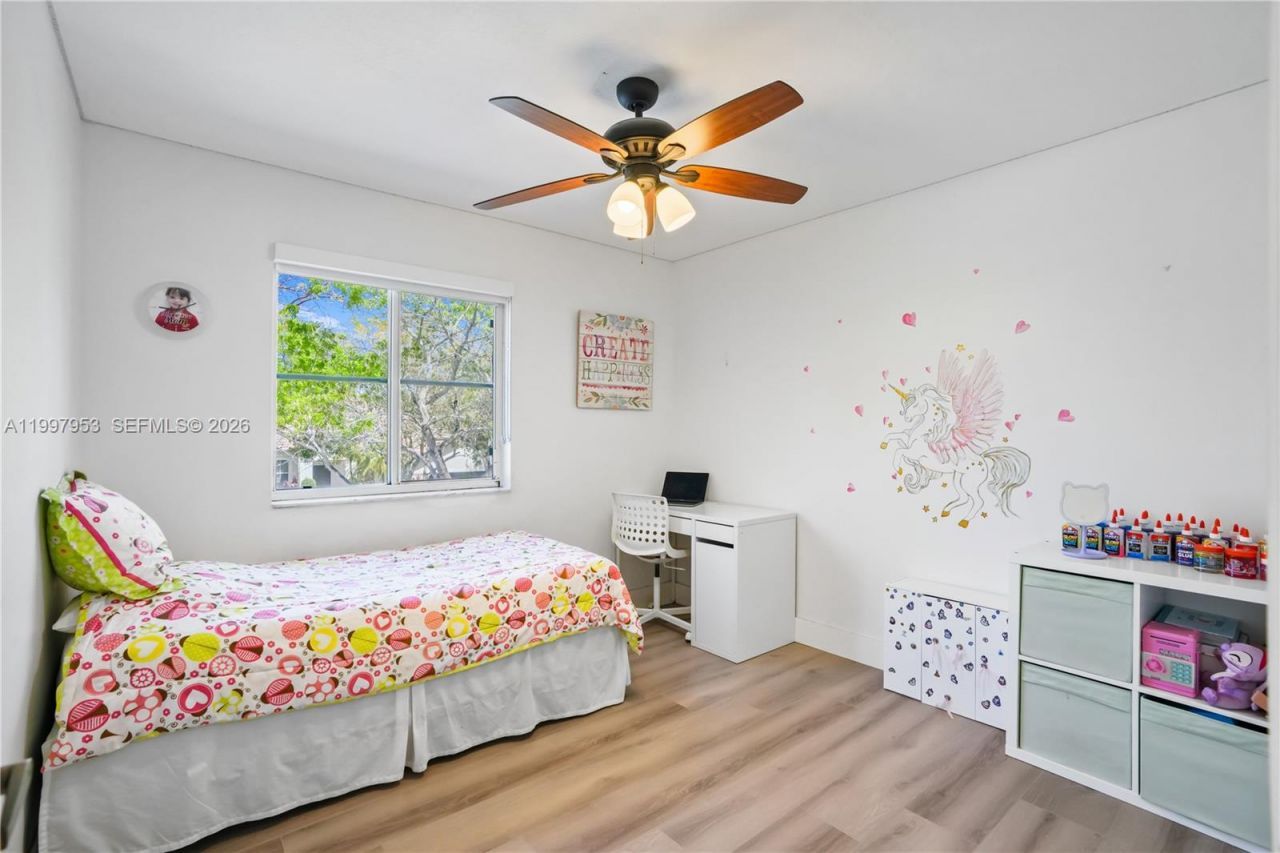 1317 Chenille Cir, Weston, FL 33327 Photo