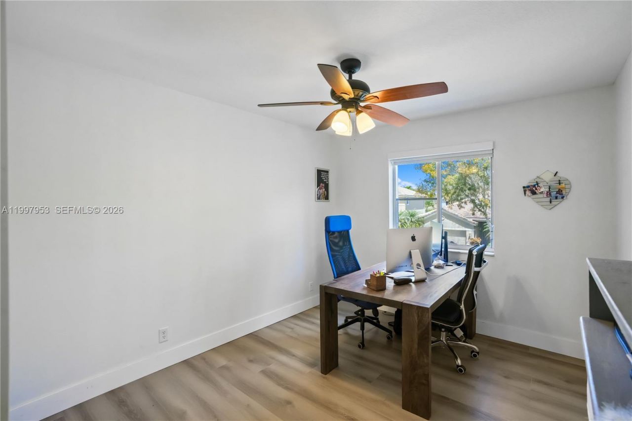 1317 Chenille Cir, Weston, FL 33327 Photo