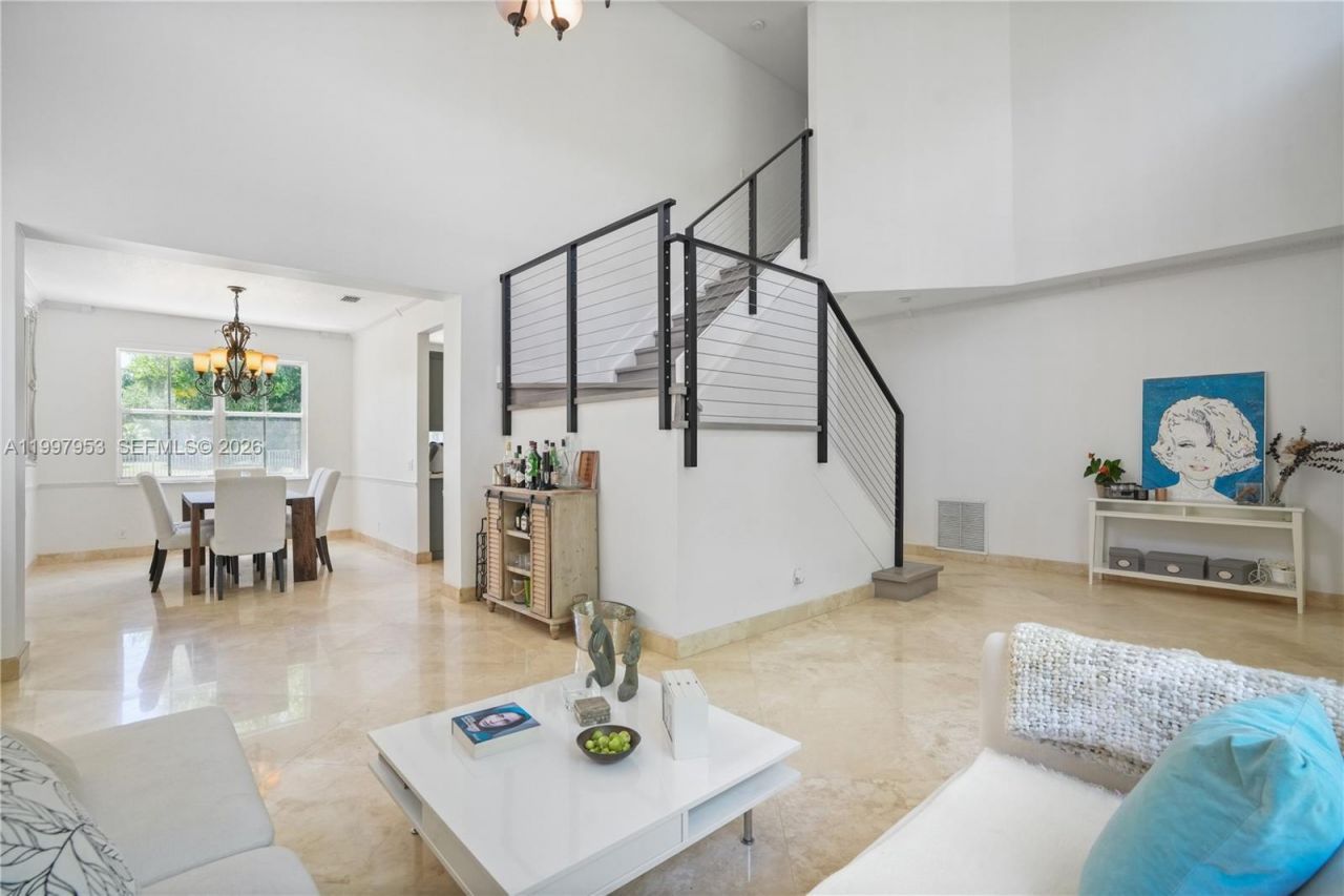 1317 Chenille Cir, Weston, FL 33327 Photo