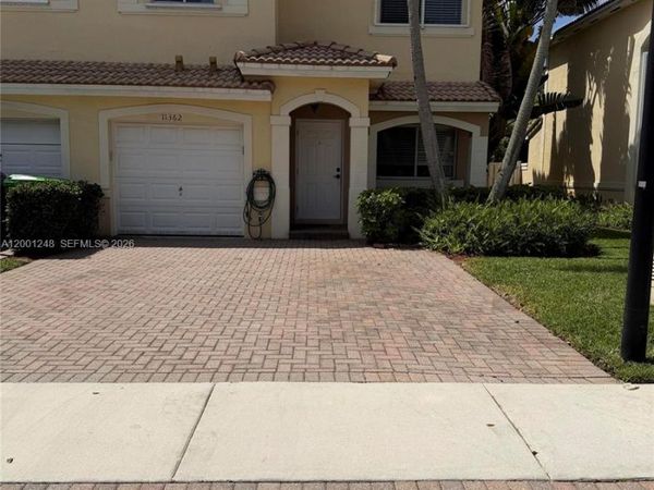 11362 NW 34th Pl, Sunrise, FL 33323