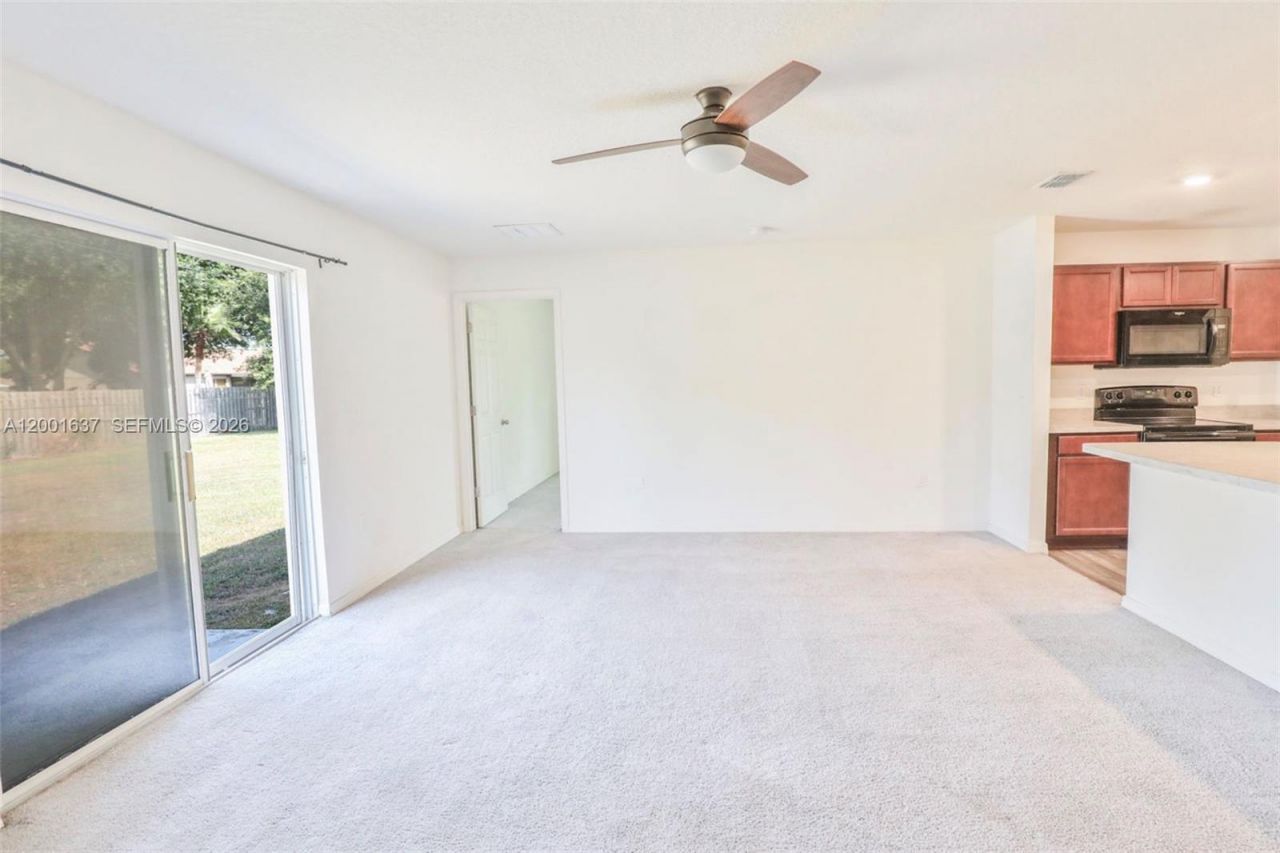 2352 SE Surrey Pl, Port Saint Lucie, FL 34952 Photo