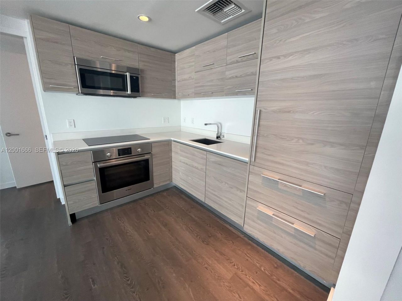 1300 S Miami Ave, Unit 1107, Miami, FL 33130 Photo