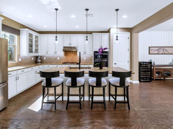 10092 E BELL Road, Scottsdale, AZ 85260