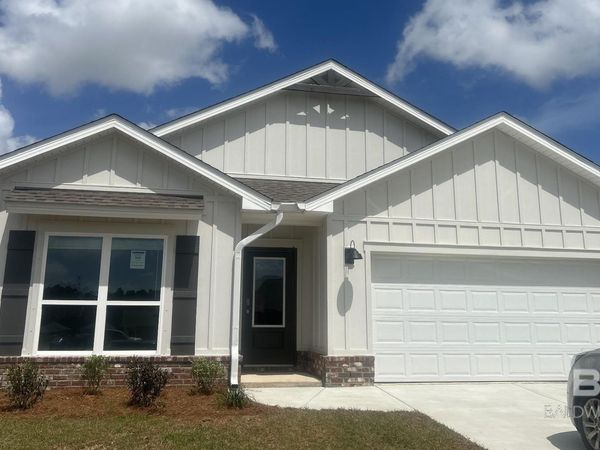 1073 Hayward Loop, Foley, AL 36535