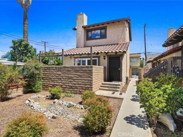 734 Ohio Avenue, Unit B, Long Beach, CA 90804