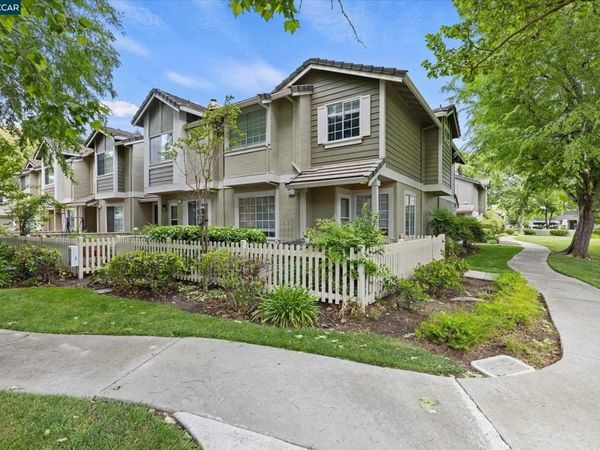 6521 Nottingham Pl, Unit 111, Dublin, CA 94568