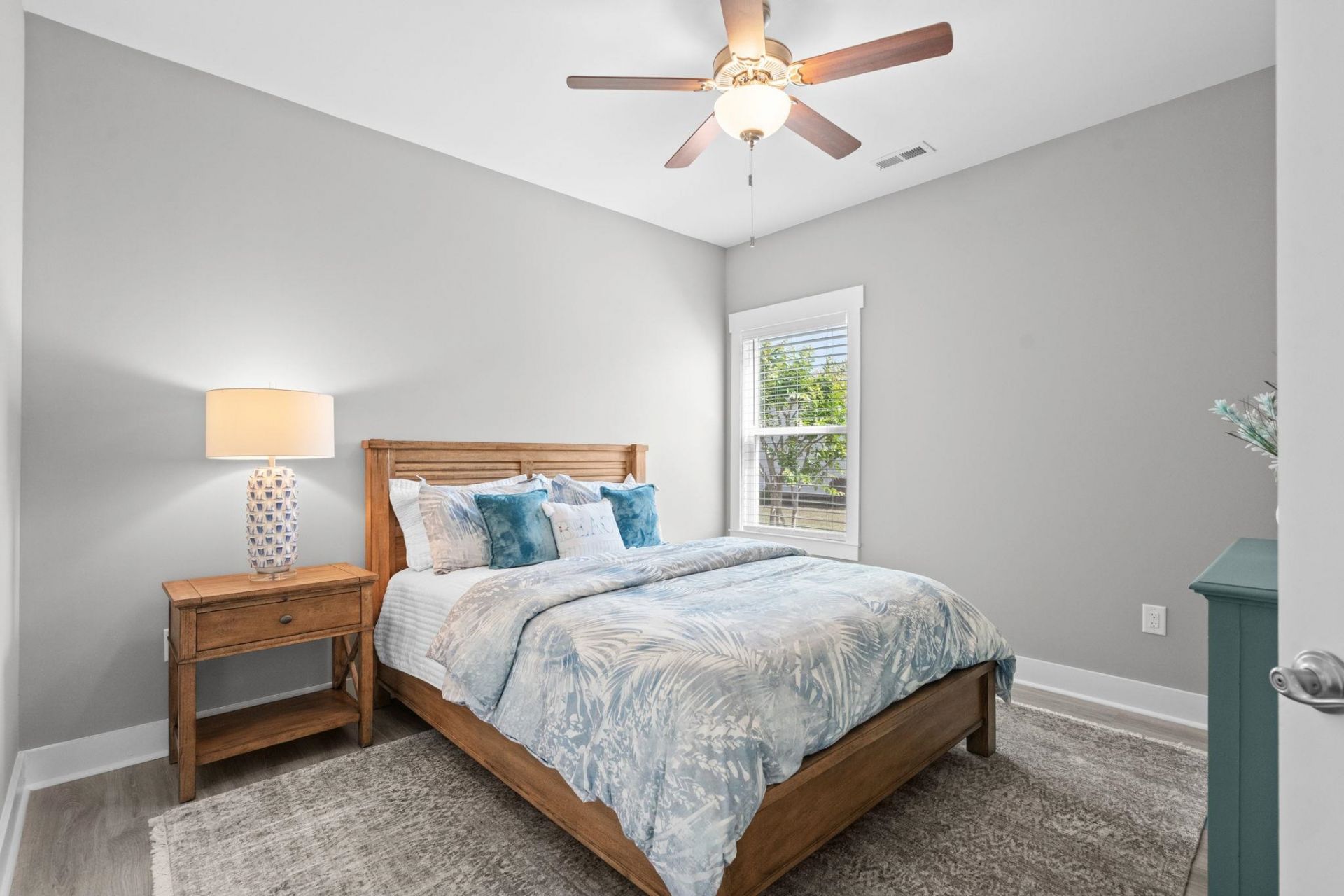 733 Jade Dr. Photo 39