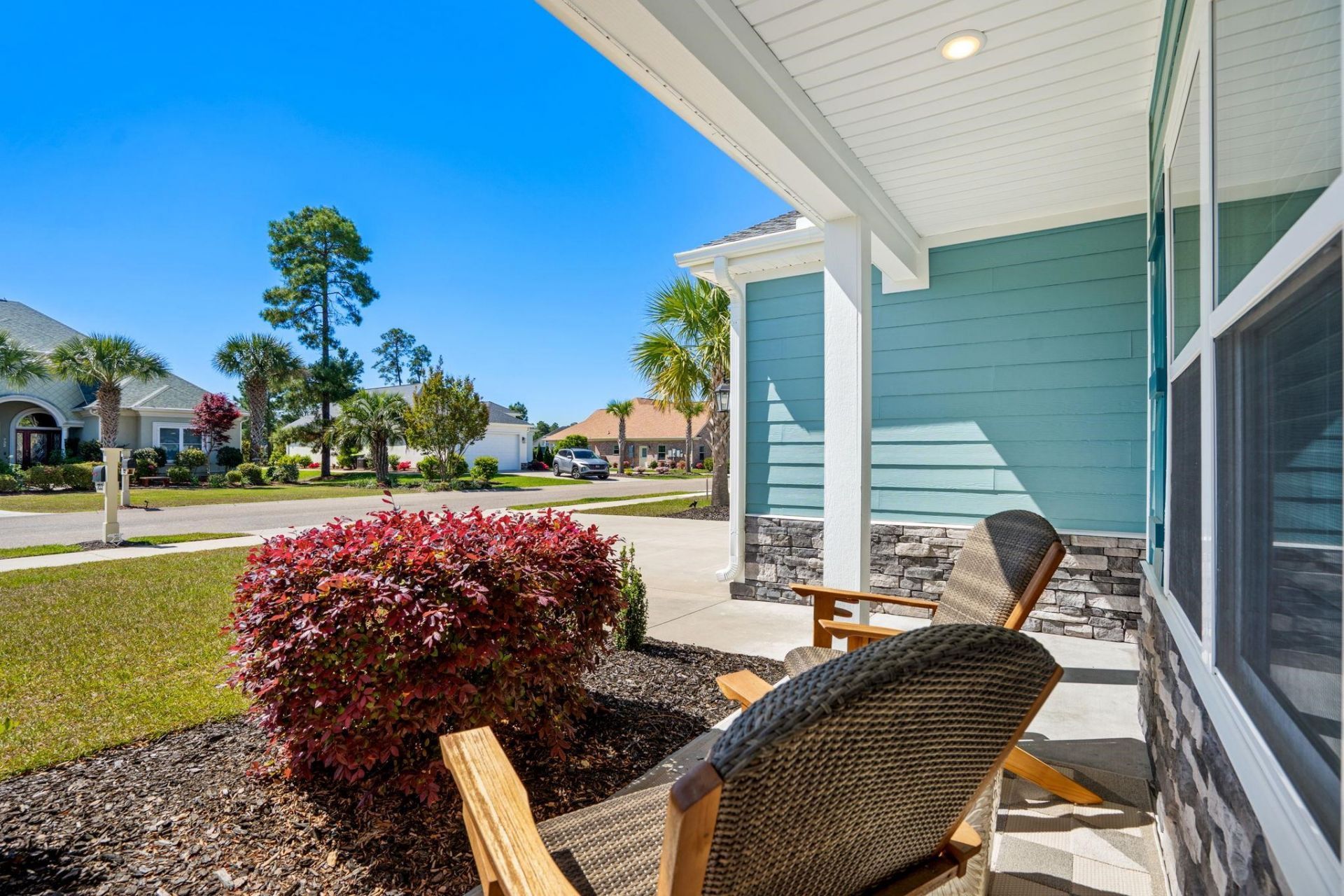 733 Jade Dr. Photo 4