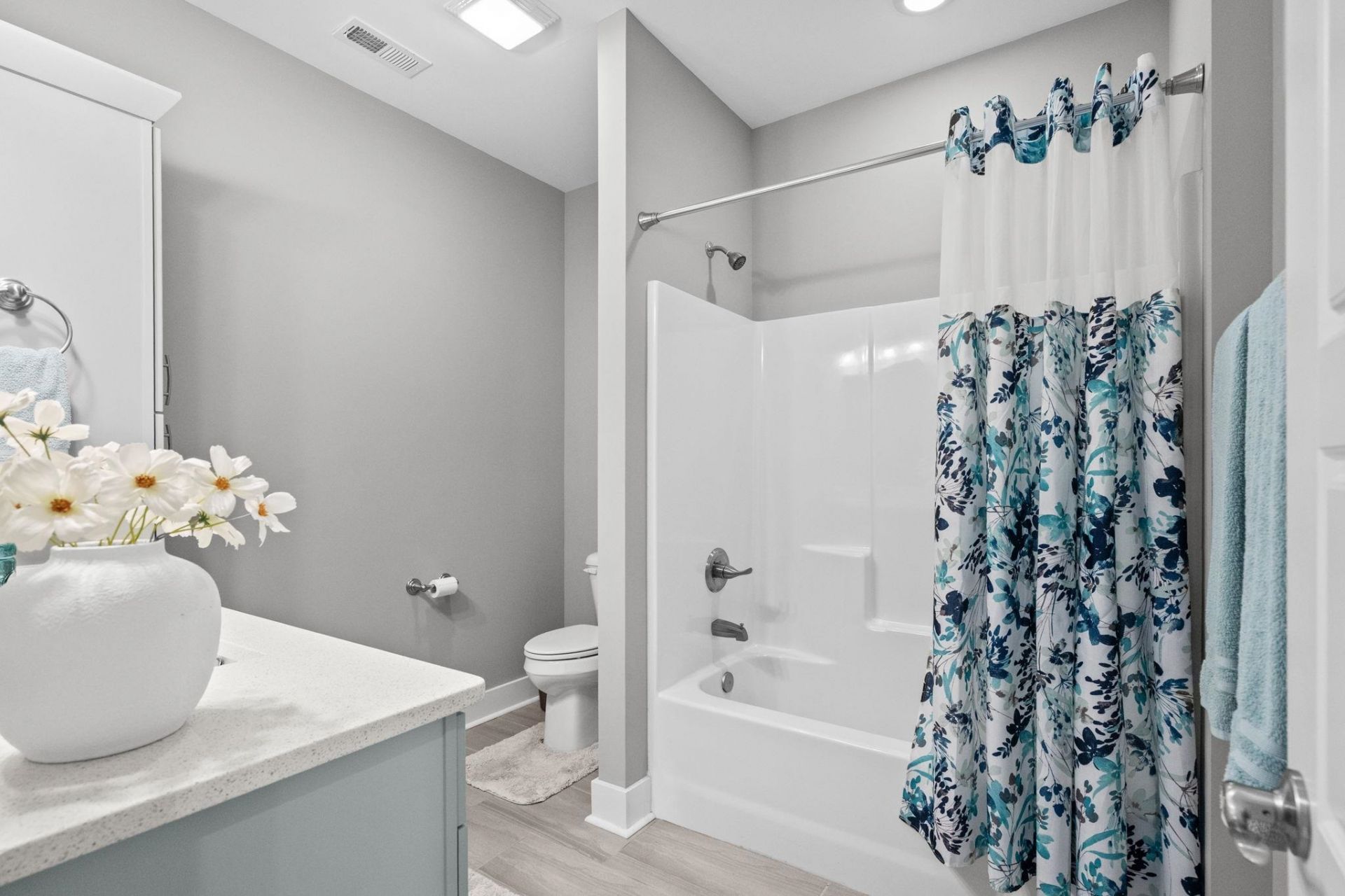 733 Jade Dr. Photo 40