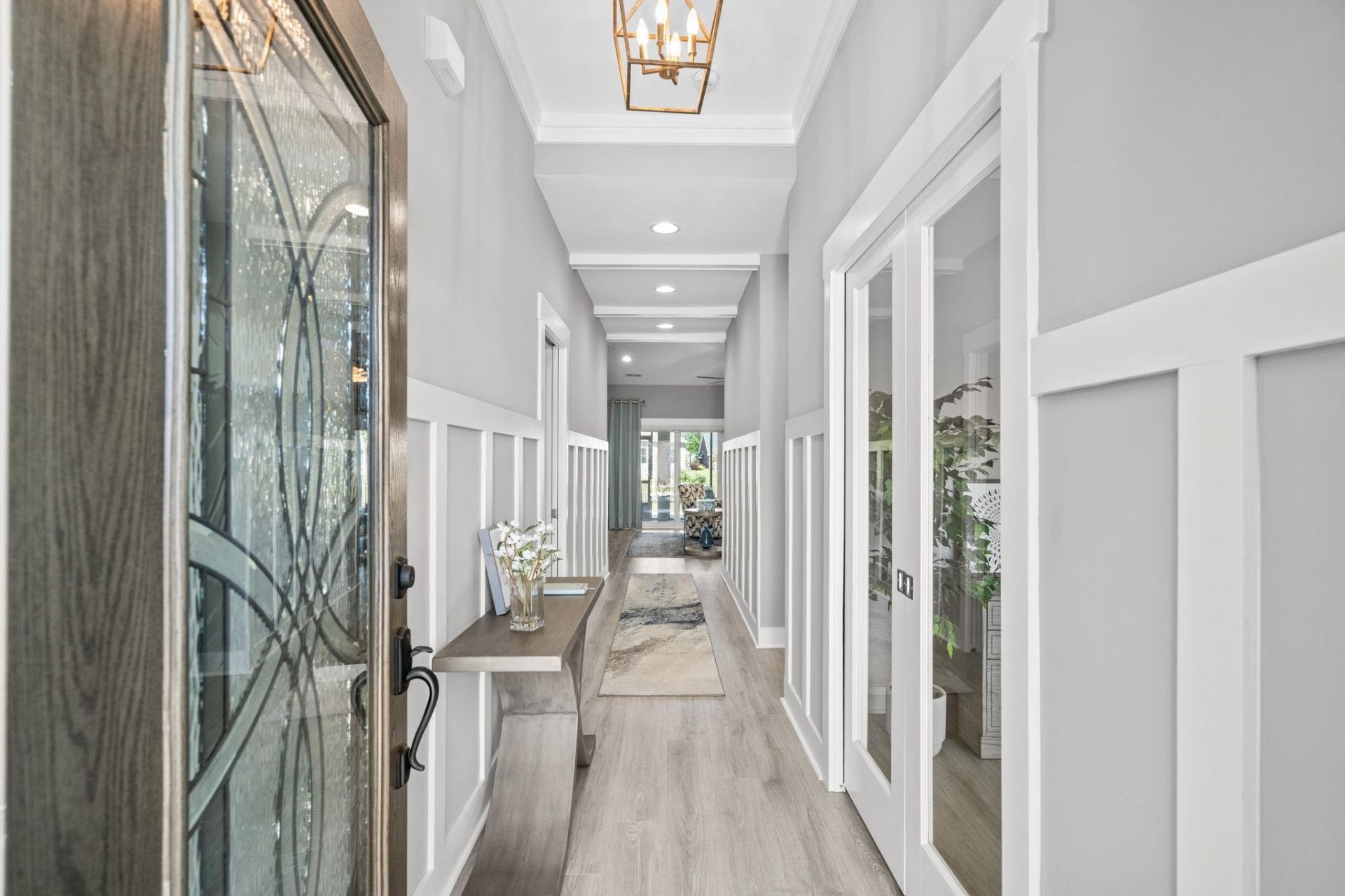 733 Jade Dr. Photo 5