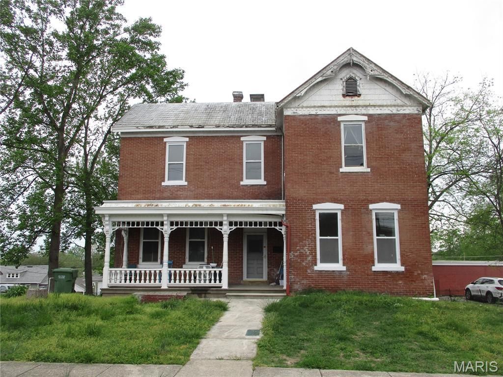 1009 Swanwick Street, Chester, IL 62233 Main Photo