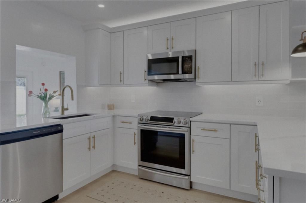4525 Fluvia Ave, Naples, FL 34103 Photo
