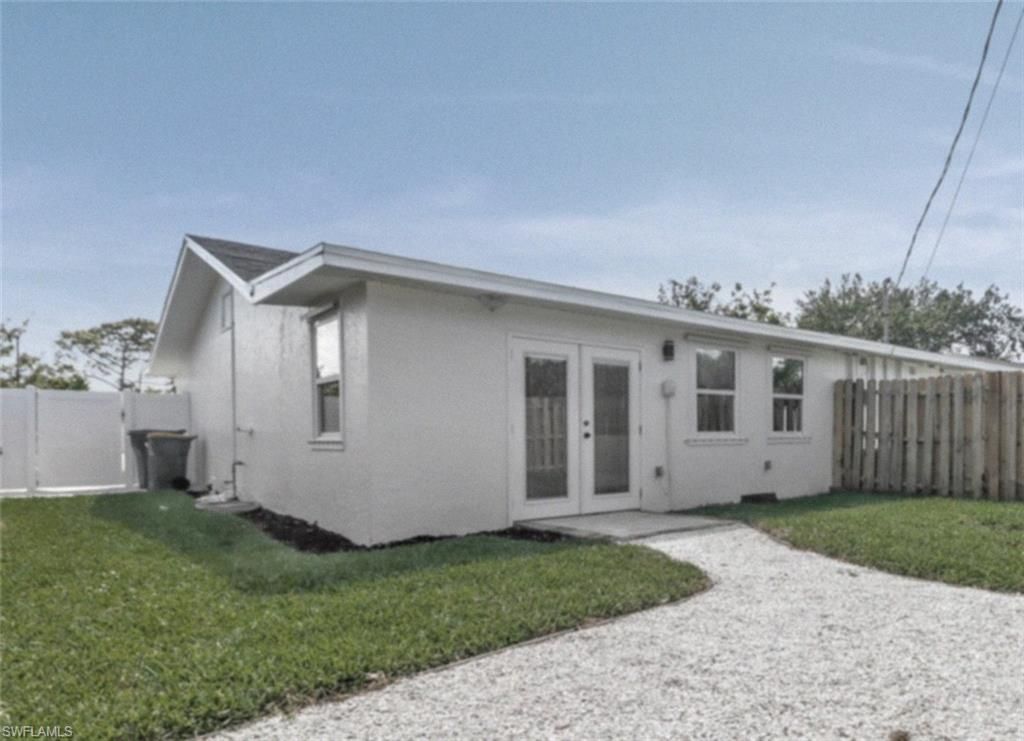 4525 Fluvia Ave, Naples, FL 34103 Photo