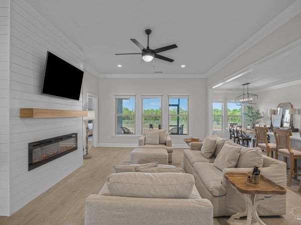 5380 Adeline Cir, Pace, FL 32571