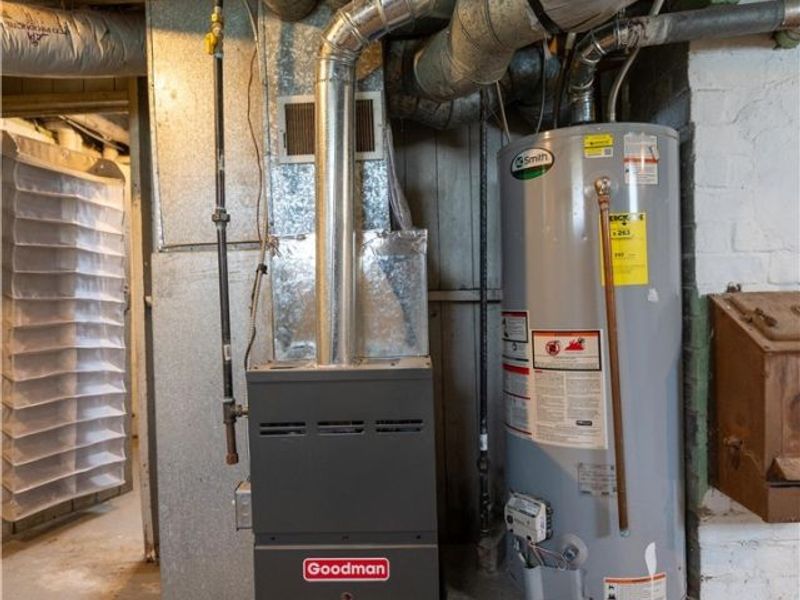 2235 20th Street NE, Canton, OH 44705 Photo 25