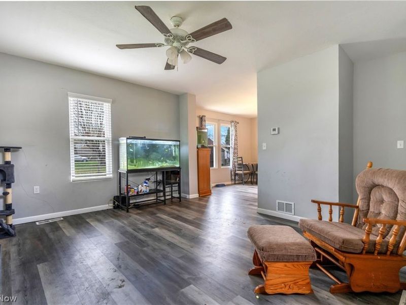 2235 20th Street NE, Canton, OH 44705 Photo 3