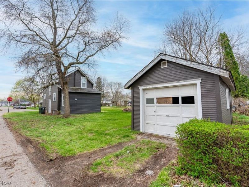 2235 20th Street NE, Canton, OH 44705 Photo 33