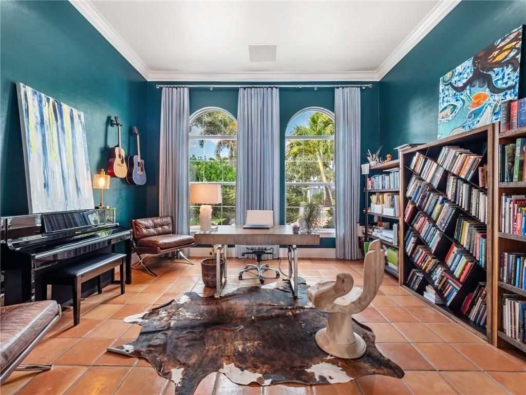 911 Aqua Ln, Fort Myers, FL 33919 Photo