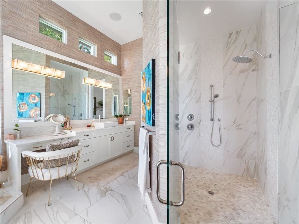 911 Aqua Ln, Fort Myers, FL 33919 Photo