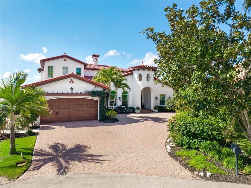 911 Aqua Ln, Fort Myers, FL 33919 Photo