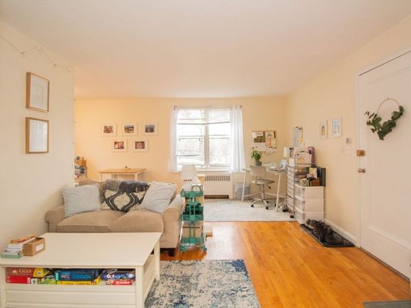 42 Dean Rd, Unit 2, Brookline, MA 02446