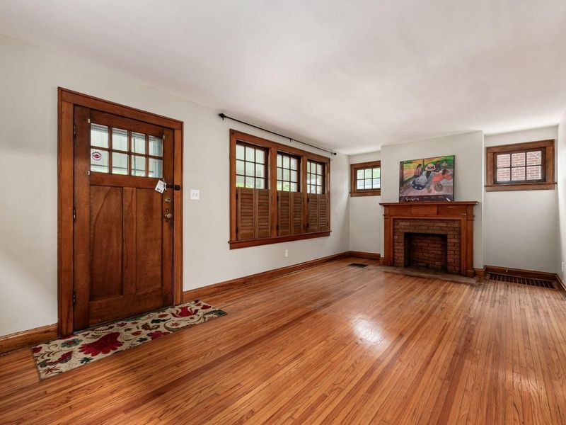 510 Midgard Road, Columbus, OH 43202 Photo 5