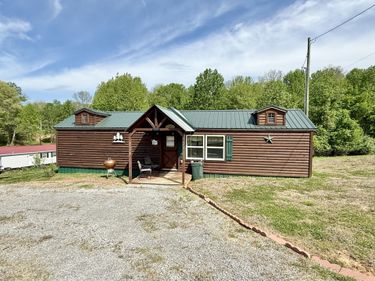 266 Boater'S Alley, Nancy, KY 42544